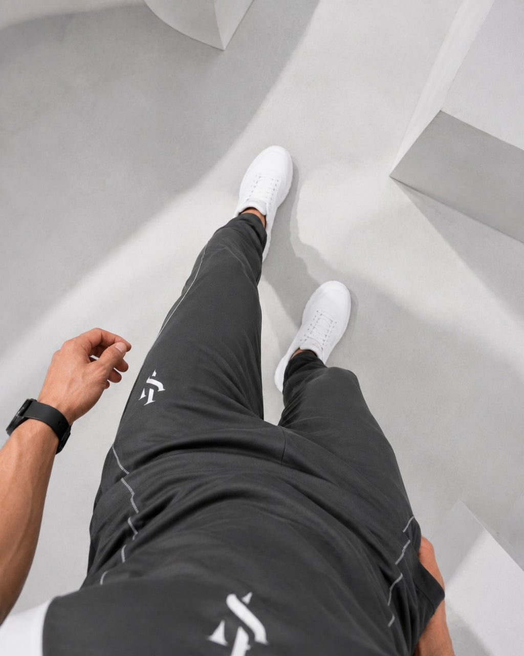 ISSULO Charcoal Grey & White Dry-Fit Tracksuit